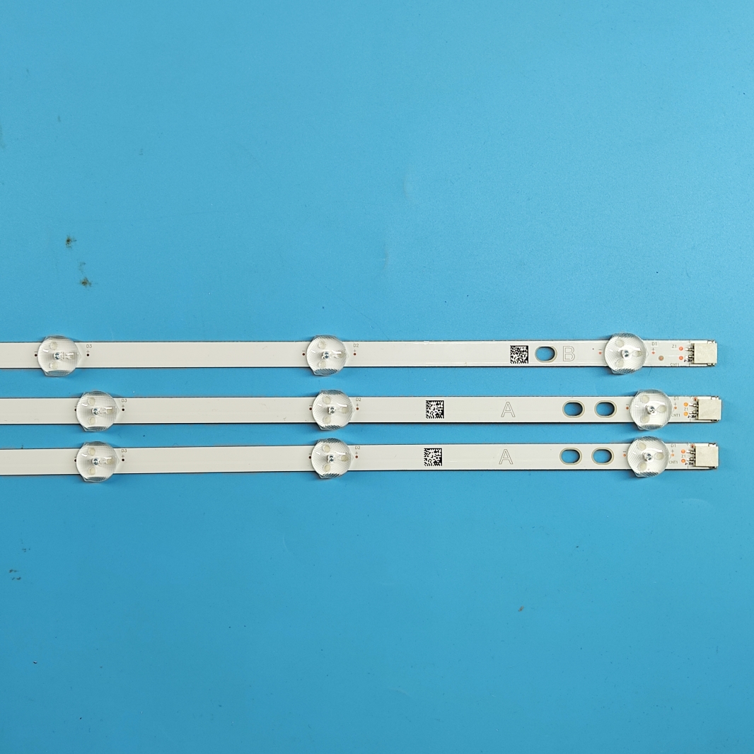 New TV LED Bars TX-40C200E 40L - Ambient Light Strip Tv のレビューと価格